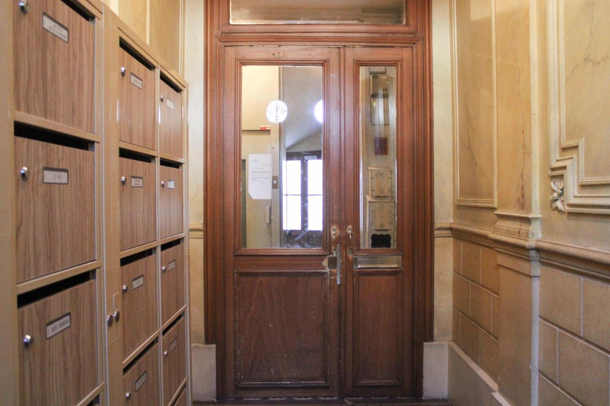 T3 For 5 In The 13th - Appartement *